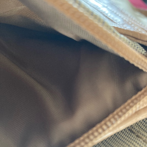 CLEARANCE: MultiSac Crossbody Purse - Picture 5 of 12